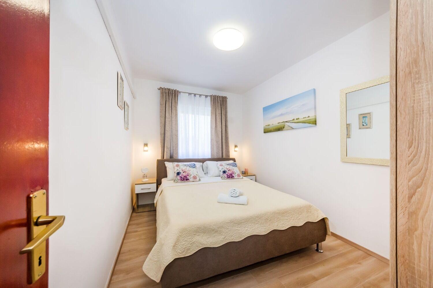 Apartments Dreamy - Free Parking Nin Eksteriør billede